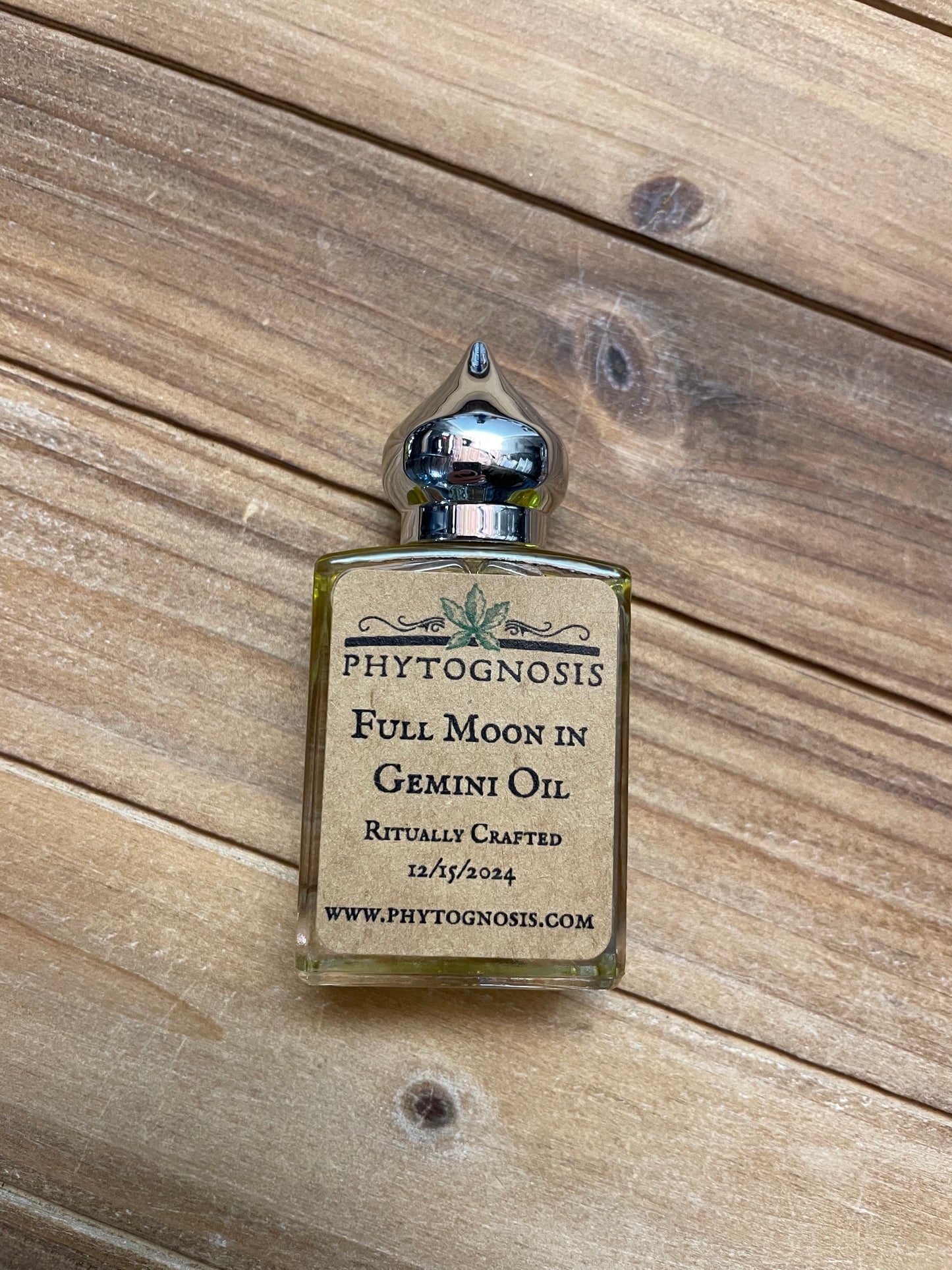 Phytognosis Full moon in gemini oil front