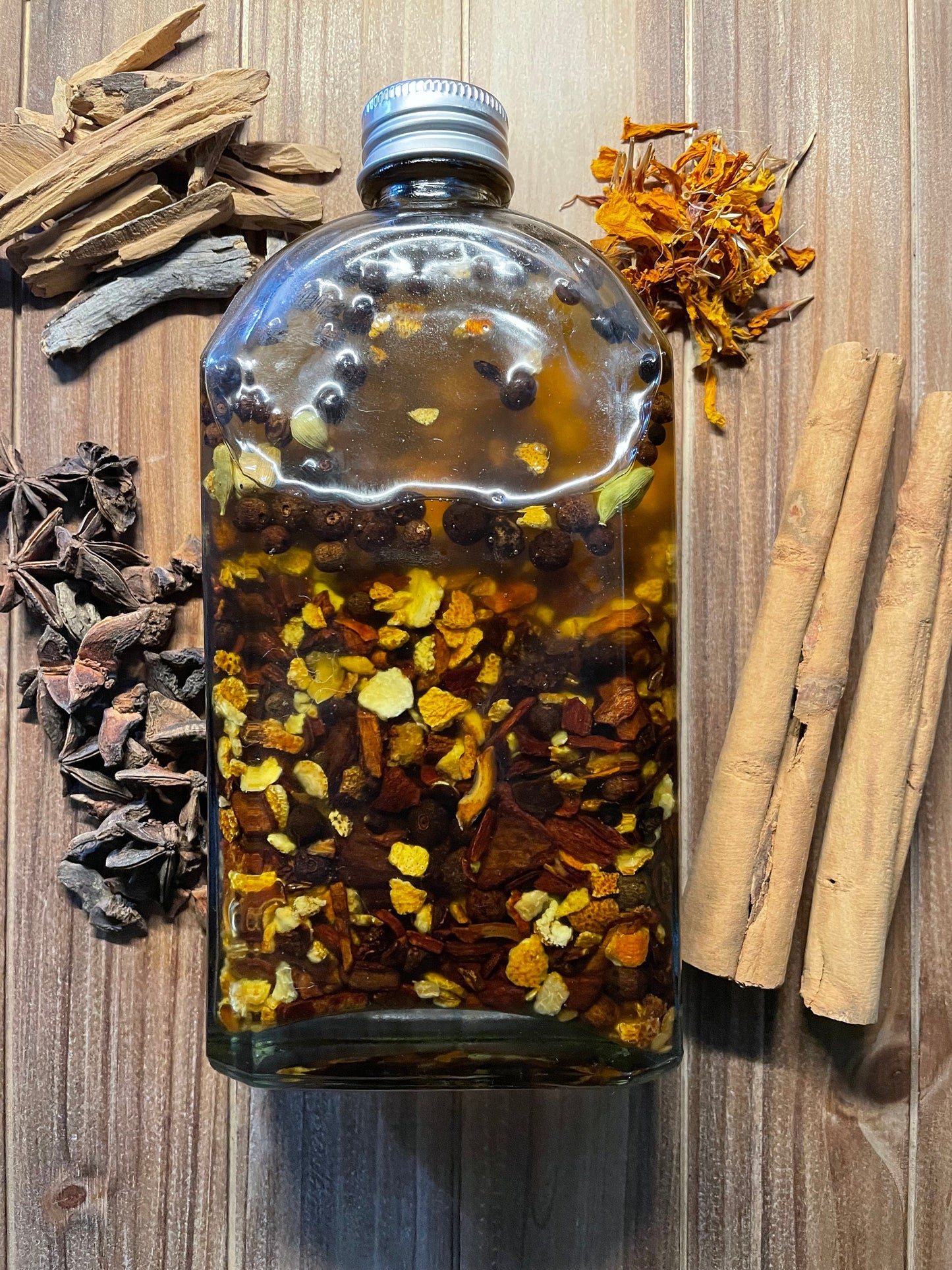 Oil of Mabon - A ritual oil for the celebration of Pagan Mabon or the Autumnal Equinox