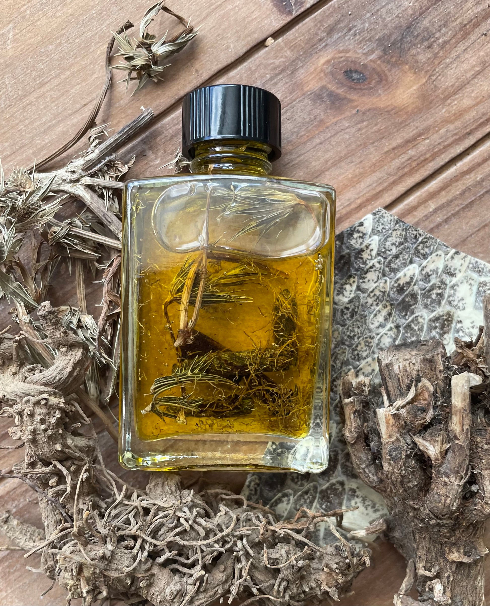 Snake Root Oil ingredients label showing Black Cohosh, Sampson Snake Root, Rattlesnake Master, Virginia Snake Root in jojoba base