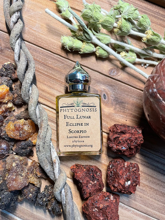 Full Moon Lunar Eclipse in Scorpio Oil